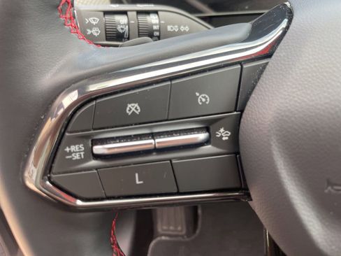 Used 2025 Chevrolet Equinox RS w/ Safety and Technology Package AWD/4WD image 44