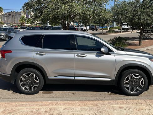 Used 2023 Hyundai Santa Fe Limited AWD/4WD image 9