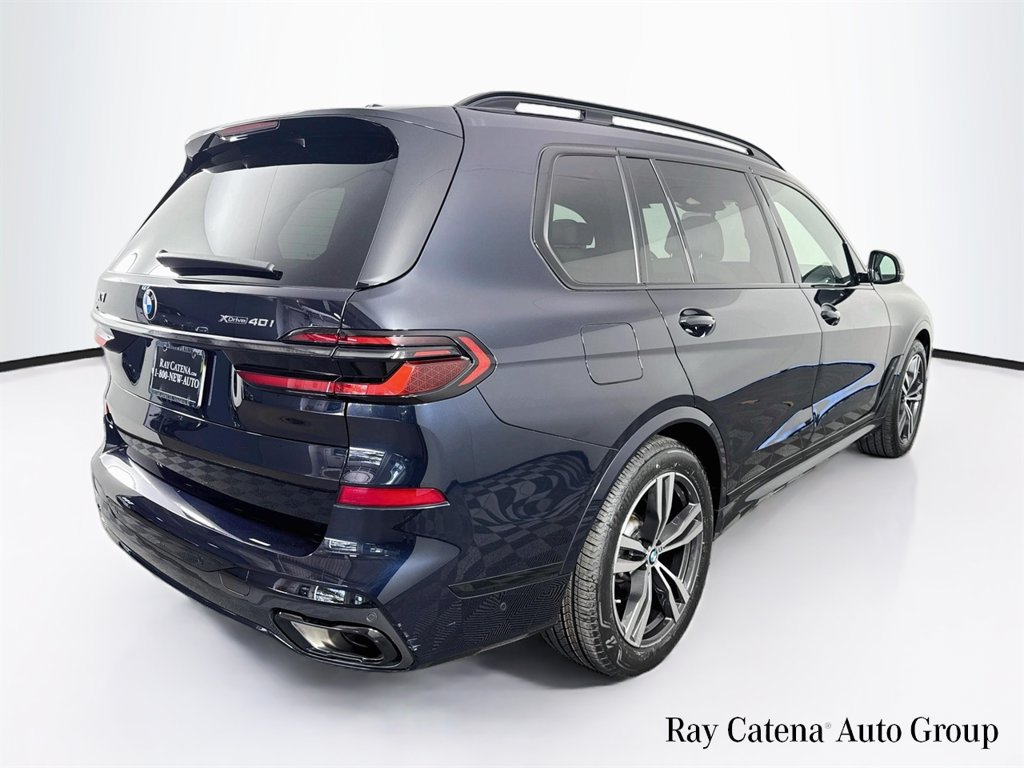 Used 2024 BMW X7 xDrive40i w/ M Sport Package AWD/4WD image 7