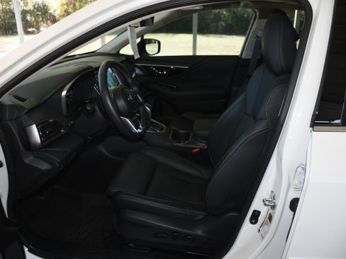 Used 2025 Subaru Outback Touring image 8