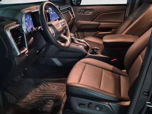 Used 2023 GMC Canyon Elevation w/ Elevation Premium Package RWD image 13