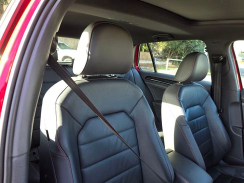 Used 2015 Volkswagen GTI Autobahn image 13