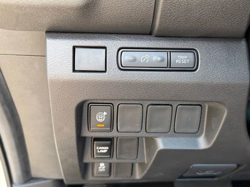 New 2026 Nissan Frontier SV w/ All-Weather Content Package image 12