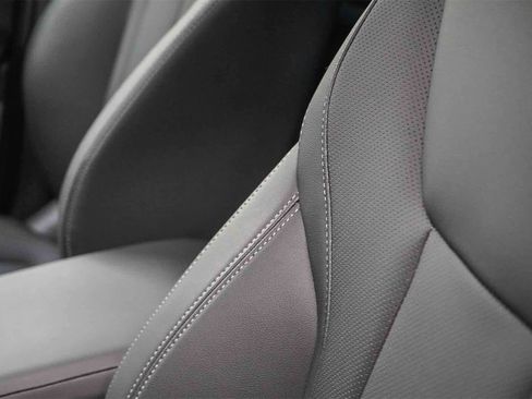 Used 2024 BMW X3 xDrive30i w/ Premium Package image 19