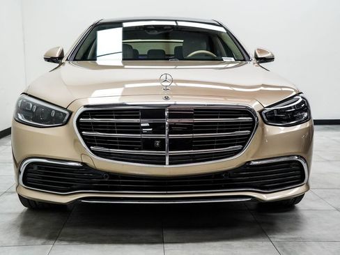 Used 2023 Mercedes-Benz S 580 4MATIC Sedan image 6