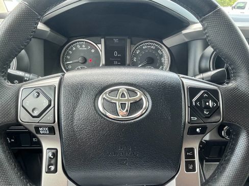 Used 2019 Toyota Tacoma SR5 image 36