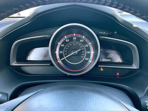 Used 2015 MAZDA MAZDA3 i Touring w/ Technology Package image 20