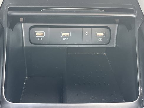 Used 2021 Kia Sorento EX w/ Panoramic Sunroof Package image 7