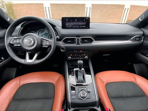 Certified 2025 MAZDA CX-5 Carbon Edition image 15