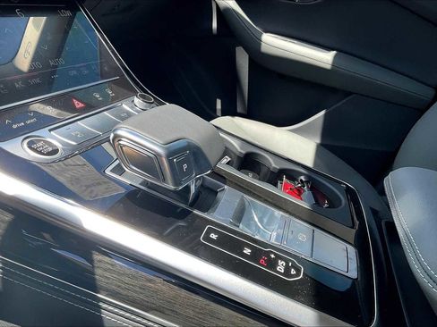 New 2025 Audi Q7 3.0T Premium Plus image 7