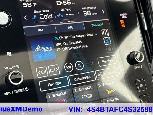 Used 2025 Subaru Outback Premium image 32