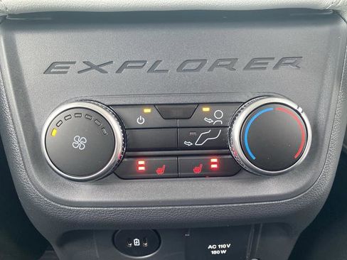New 2026 Ford Explorer Platinum w/ LUX Leather Package image 35