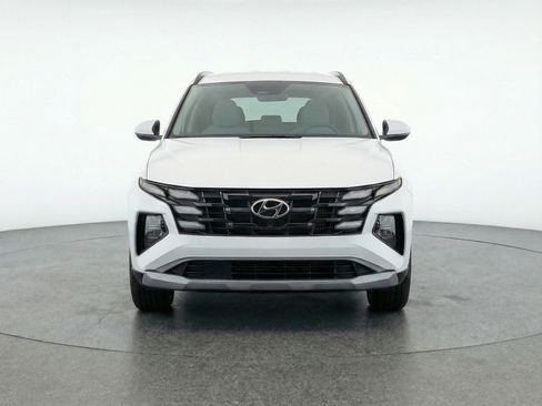 Used 2025 Hyundai Tucson SEL image 2