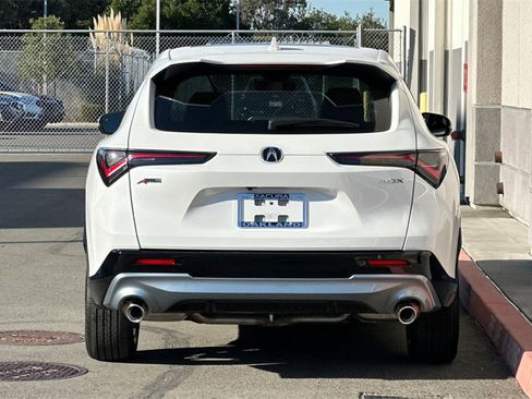 Certified 2025 Acura ADX A-Spec image 6