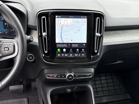 Used 2026 Volvo XC40 B5 Plus AWD/4WD image 41