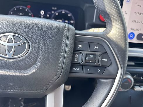 Used 2025 Toyota 4Runner TRD Sport Premium AWD/4WD image 13