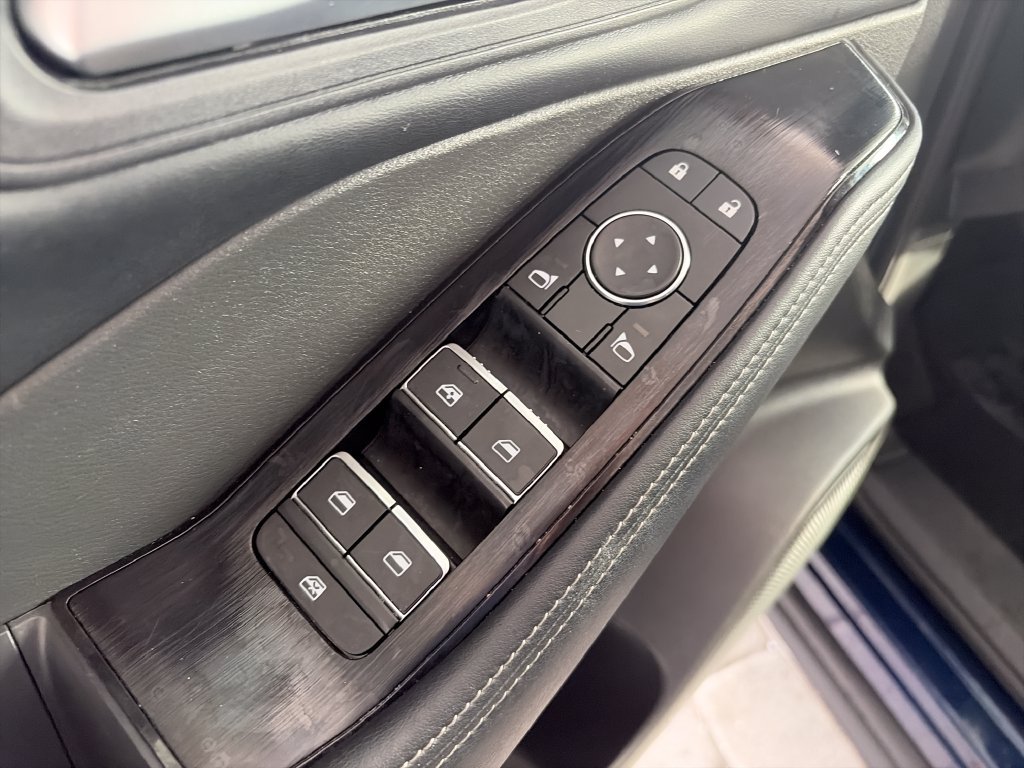 Used 2026 Nissan Rogue SL AWD/4WD image 10