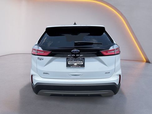 Used 2024 Ford Edge SEL AWD/4WD image 4