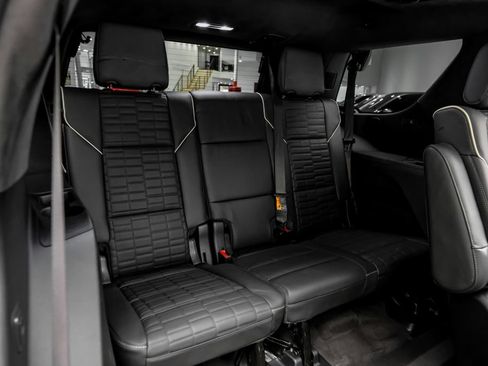 Used 2025 Cadillac Escalade Sport Platinum AWD/4WD image 58