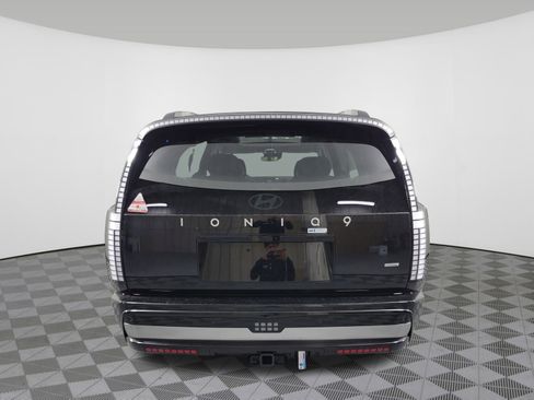 New 2026 Hyundai Ioniq 9 Calligraphy image 37
