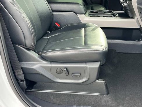 Used 2022 Ford F350 Lariat w/ Lariat Ultimate Package image 13