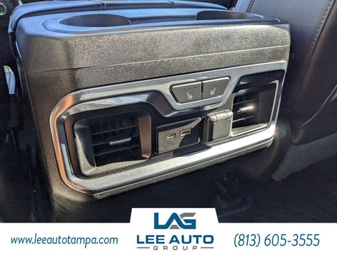 Used 2019 Chevrolet Silverado 1500 High Country image 14