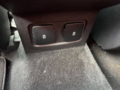 Certified 2025 Lincoln Corsair Reserve AWD/4WD image 32
