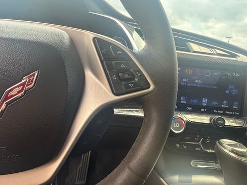 Used 2017 Chevrolet Corvette Grand Sport RWD image 17
