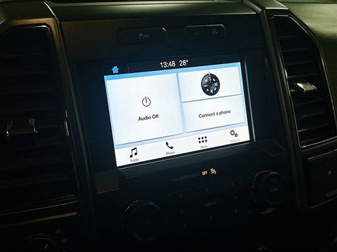 Used 2019 Ford F150 XLT image 15