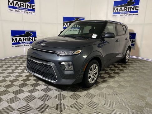 Used 2021 Kia Soul LX FWD image 14