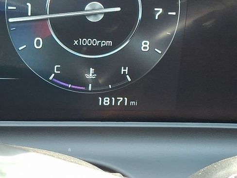 Certified 2024 Kia Seltos EX AWD/4WD image 21