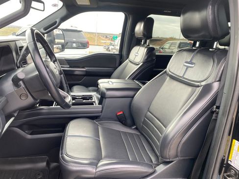 Used 2025 Ford F250 Platinum image 11