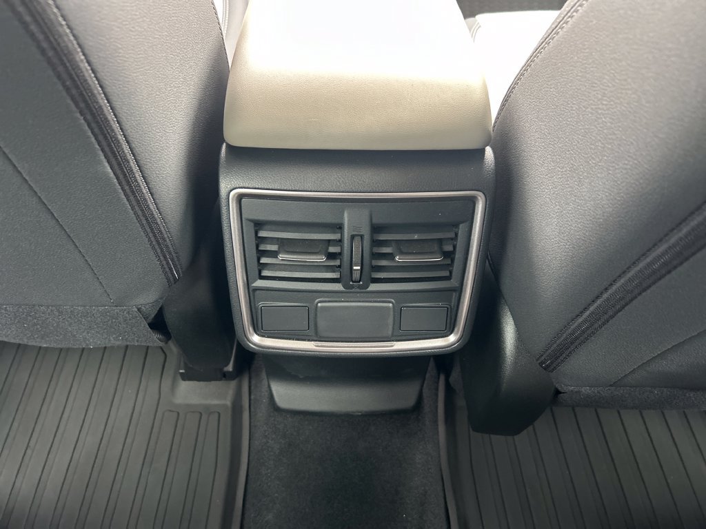 Certified 2023 Subaru Forester Premium AWD/4WD image 29