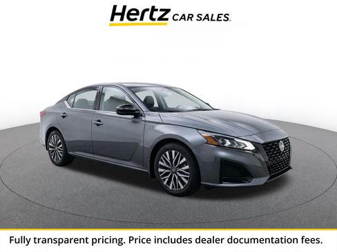 Used 2026 Nissan Altima 2.5 SV FWD image 1