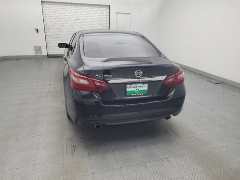Used 2018 Nissan Altima 2.5 S w/ S Convenience Package FWD image 6