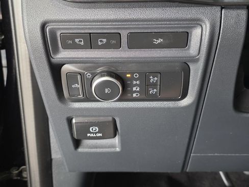 Used 2022 Ford F150 XLT w/ Equipment Group 302A High AWD/4WD image 28