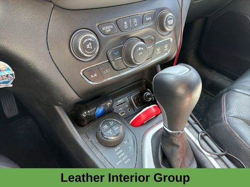 Used 2015 Jeep Cherokee Trailhawk w/ Leather Interior Group image 6