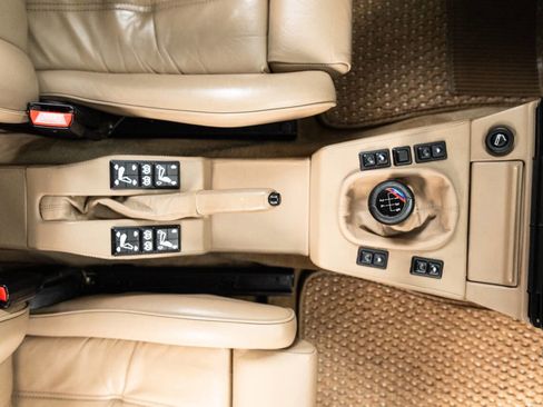 Used 1988 BMW M5 image 46