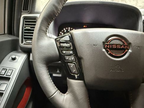 Used 2023 Nissan Frontier PRO-4X w/ Pro Convenience Package image 16