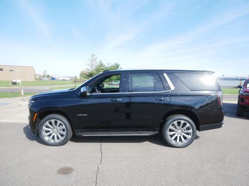 New 2026 Chevrolet Tahoe Premier w/ Sun And Tow Package AWD/4WD image 2