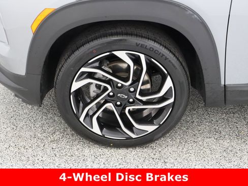 Used 2024 Chevrolet TrailBlazer RS image 11