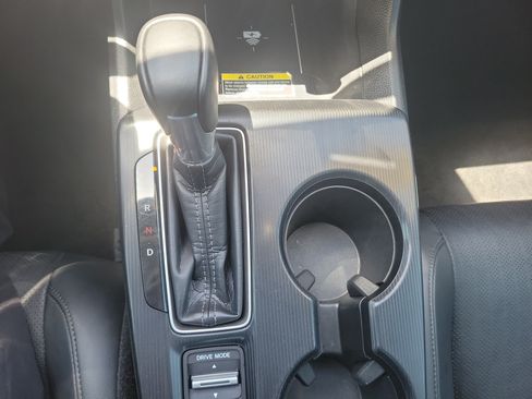 Used 2024 Honda Civic Touring image 25