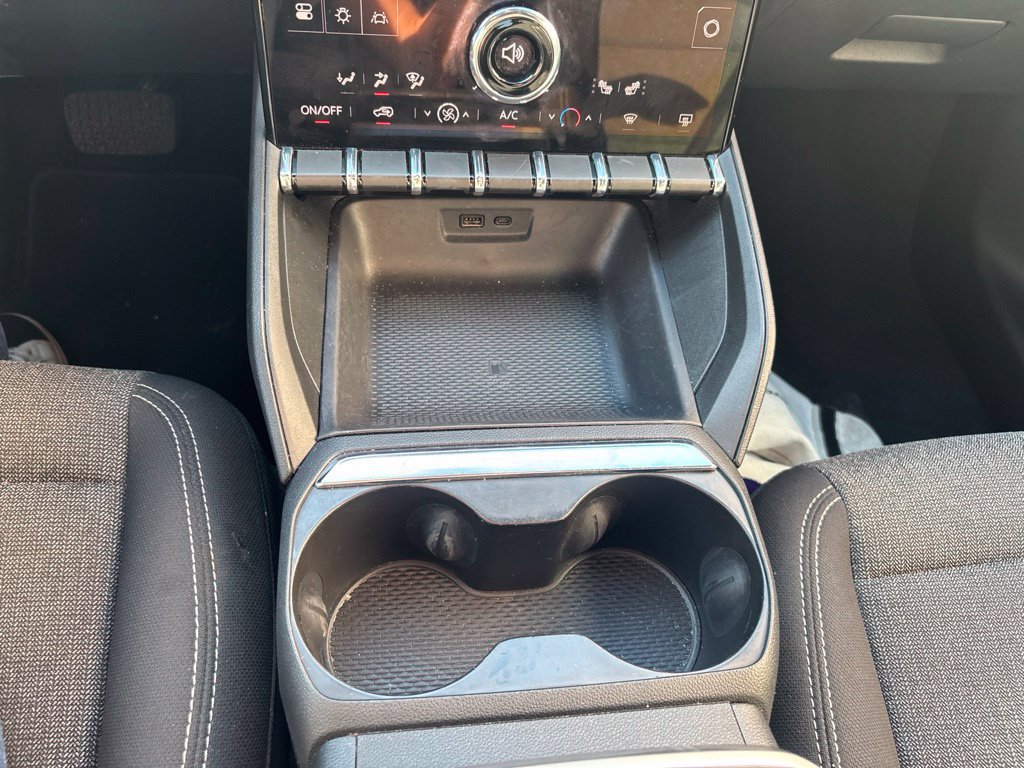 Used 2025 GMC Terrain Elevation FWD image 14