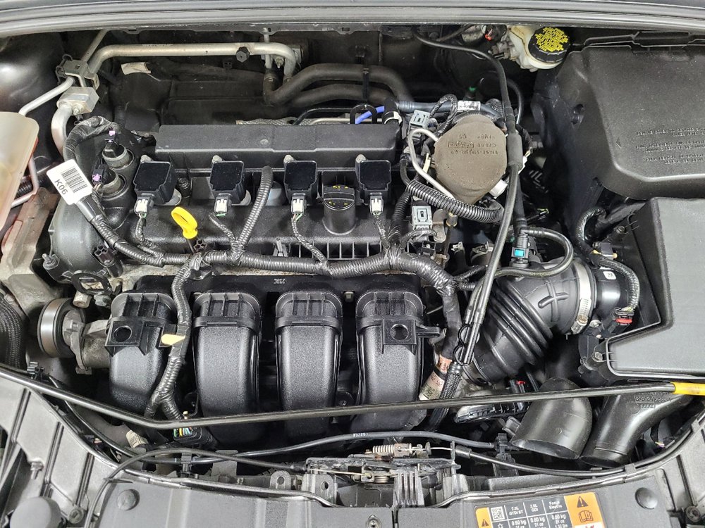 Used 2016 Ford Focus SE FWD image 30