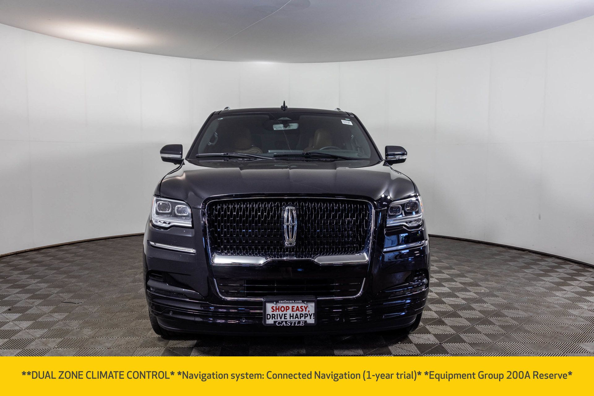 Used 2024 Lincoln Navigator Reserve w/ Monochromatic Package AWD/4WD image 17