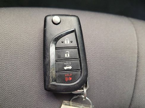Used 2023 Toyota Camry LE FWD image 32