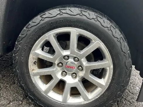 Used 2016 GMC Sierra 1500 Denali w/ Enhanced Driver Alert Package AWD/4WD image 19