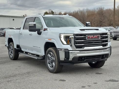 New 2026 GMC Sierra 2500 SLT w/ SLT Convenience Package image 3