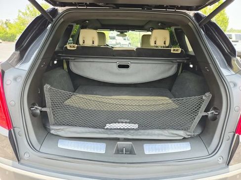 Used 2017 Cadillac XT5 Luxury w/ Driver Awareness Package FWD image 15