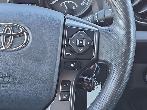 Used 2019 Toyota Tacoma TRD Sport image 25